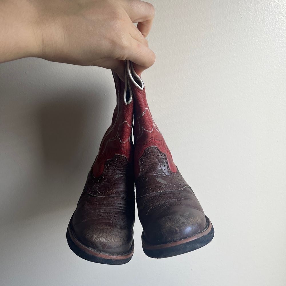 Ariat Red and Brown Cowboy Boots - Picture 2 of 9